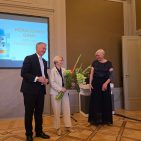 Sichtlich gut gelaunt: (v.l.) Horst Nikolaus, Livia Leu und Wiebke Reineke beim Sneak Preview der neuen Kaffeemaschinen zur IFA 2025. Fotos: G. Wagner