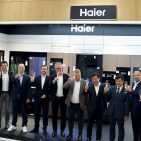 Zum Start der IFA 2025 in Berlin feiert Haier Europe die Eröffnung der neuen Haier Boutique im MediaMarkt im ALEXA Shoppingcenter im Herzen Berlins.