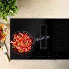 Amica stellt neuen Muldenlüfter DHKI 752 880 C vor: 2-in-1-Lösung für modernes Küchendesign