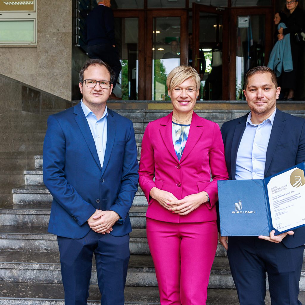 Elvir Čaušević, Director of Joint Development bei Gorenje, nahm die Auszeichnung entgegen. Foto: Marjan Verč