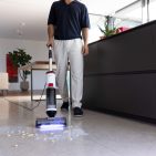 Mit dem neuen POLTI RollySteam wird der Hausputz zum Kinderspiel.