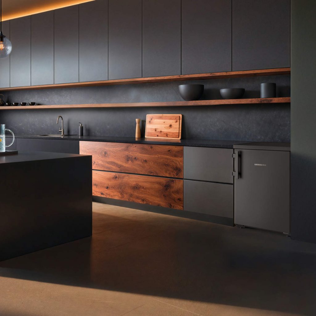 Liebherr führt neuen Farbton DarkGrey für Kühlgeräte ein