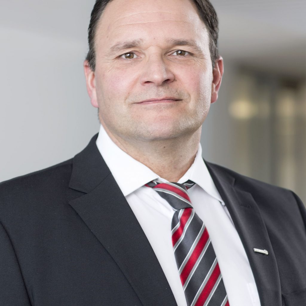 „Unser Ziel ist es, unsere Gesellschafter mit maximaler Marketingpower zu unterstützen und den Kunden gleichzeitig das beste Einkaufserlebnis rund um Technik zu bieten – persönlich, regional und digital“, so Marcus Willbold, Geschäftsbereichsleiter Marketing und E-Commerce bei expert.