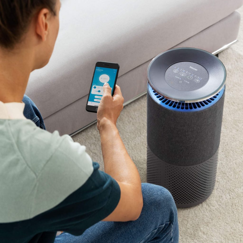 Der Beurer Luftreiniger LR 401 lässt sich über das Smartphone bedienen.