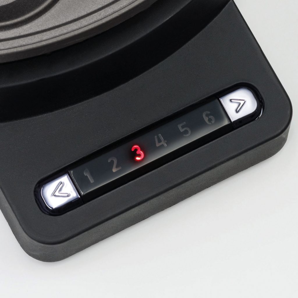 Das Bedienfeld des Waffeleisen WA80 von GRAEF