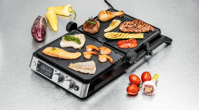 Vielseitig grillen auf kleinem Raum: Der Kontaktgrill von Rommelsbacher überzeugt mit durchdachtem Design, flexibler Plattennutzung und präziser Temperatureinstellung – ideal für ganzjährige Grillmomente in der eigenen Küche.