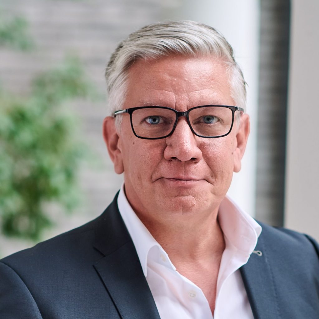 Oliver Schmitz, Head of Retail DACH bei NIQ