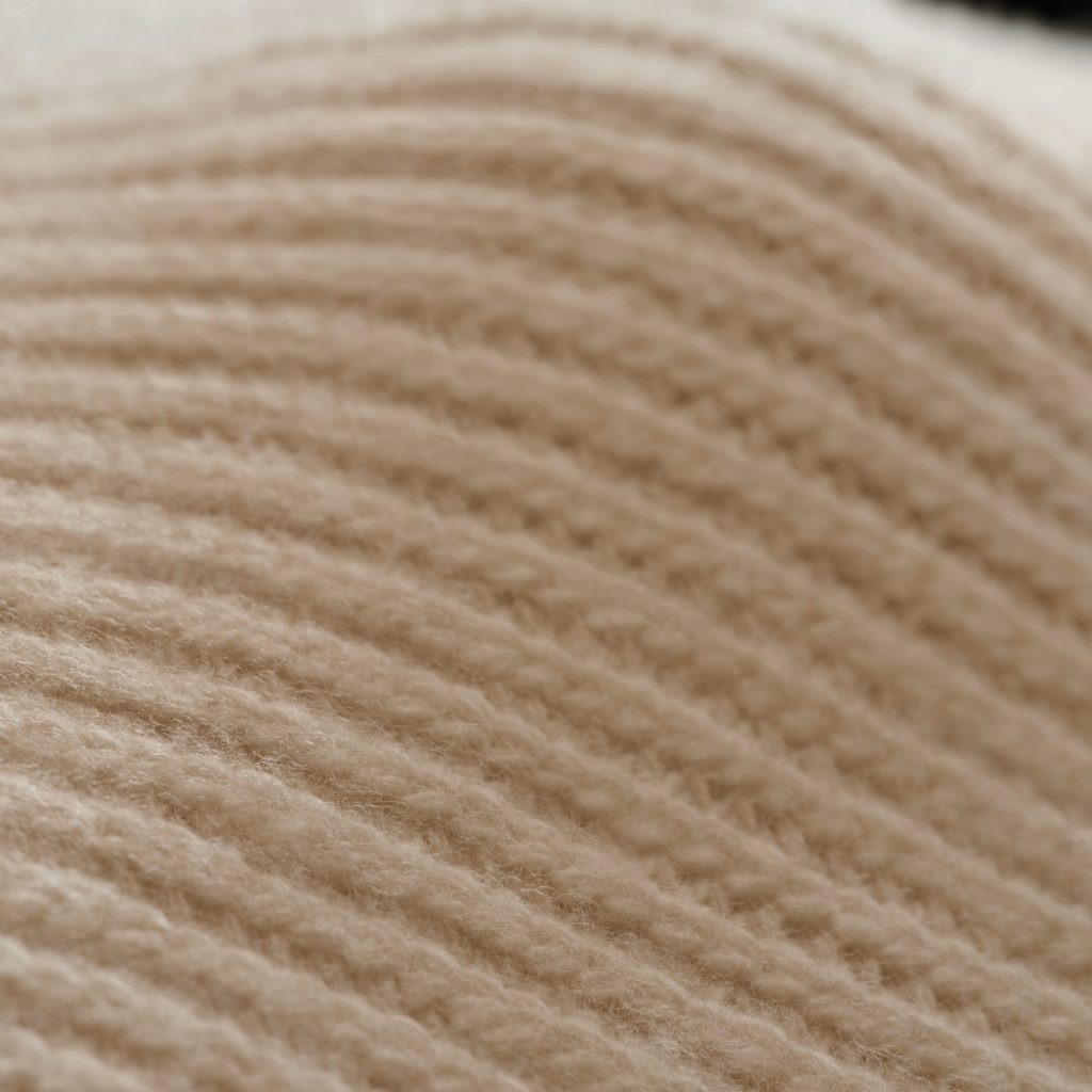 Kuschelig weich: WoolCare bewahrt die Form und Weichheit edler Strukturen.