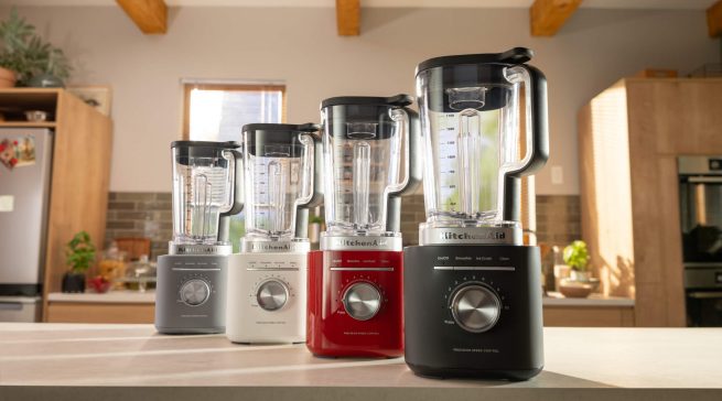 Der neu „Pure Power Standmixer“ von KitchenAid ist leistungsstark und schick zugleich.