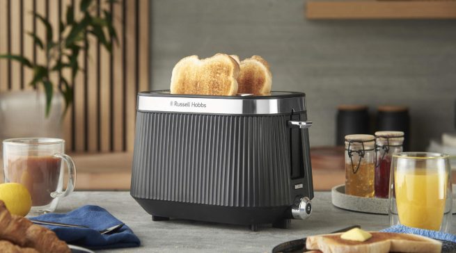 Die „Brontë Collection“ von Russel Hobbs umfasst drei stylishe Geräte für den Start in den Tag.