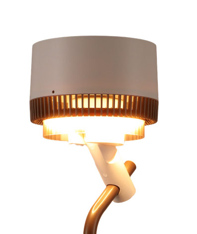 AMBIENTE LICHT: Der Ventilator sorgt nicht nur für angenehme Abkühlung, sondern schafft mit seinem 3-stufig einstellbaren Ambiente Licht eine harmonische Atmosphäre. Individuelles Raumklima und stilvolle Akzente.