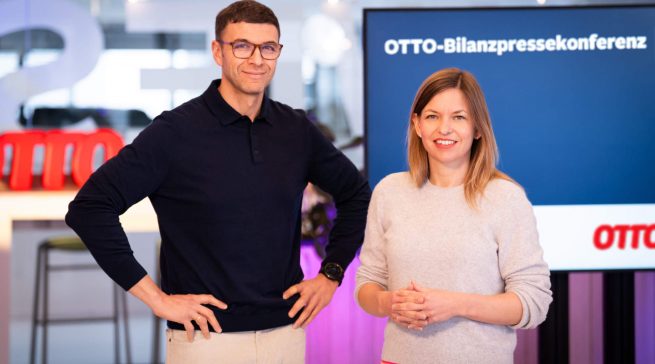 Dr. Boris Ewenstein, CEO, und Andrea Becker, Bereichsvorständin Finance, HR und Service Otto Group. Foto: Otto