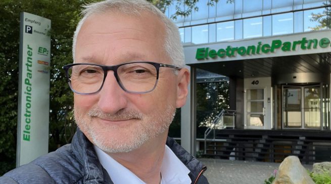 Michael Seebach, Partnermanager bei Comteam, betont, dass IT-Sicherheit heute ein zentraler Bestandteil unternehmerischer Verantwortung ist.