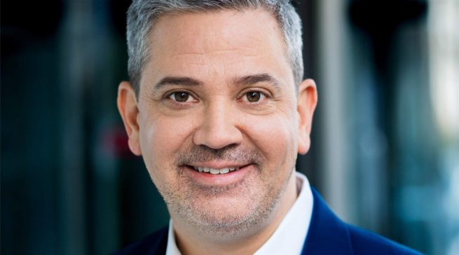 Moritz Kracht übernimmt zum 1. Juli 2026 die Leitung des Bereichs Kommunikation des ZVEI. Foto: Alexander Vejnovic