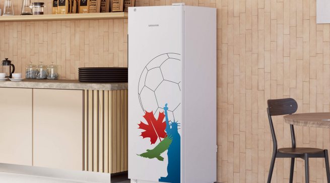 Bis Ende August gibt es die Möglichkeit zur Teilnahme an einem Gewinnspiel für einen Liebherr-WM-Getränkekühler auf home.liebherr.com/gewinnspiel-coupon.
