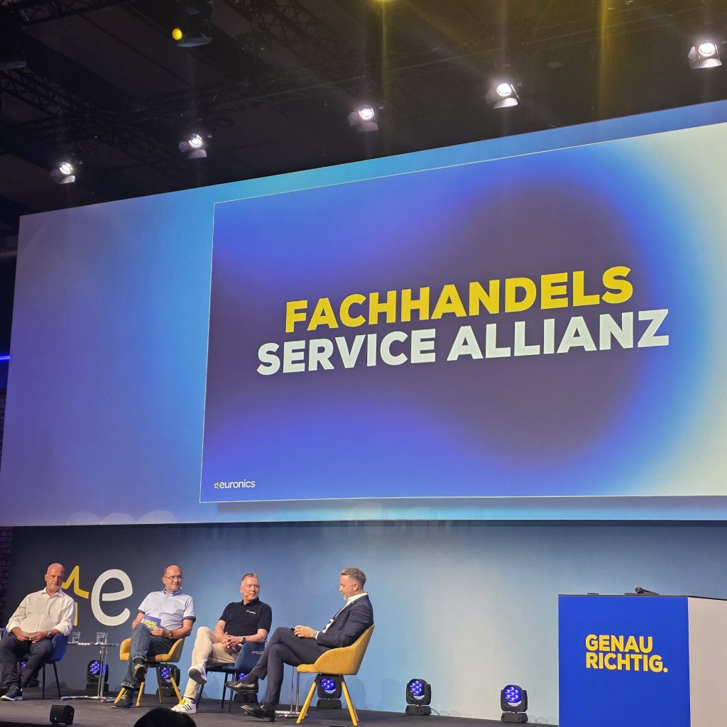Verkündung der "Fachhandel Service Allianz" auf der Euronics Summer Convention".