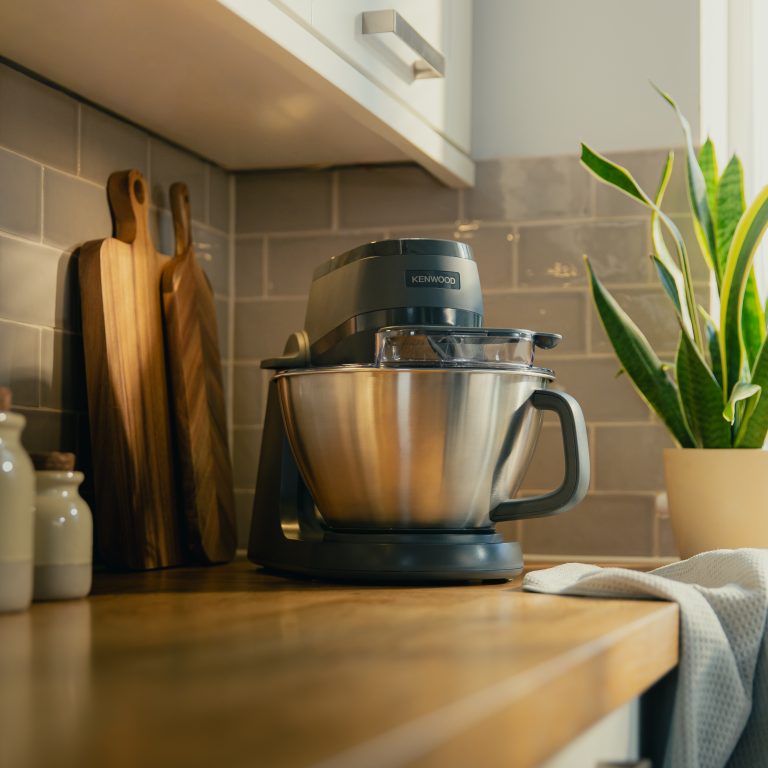 Kenwood Multi Tasker KHC30: Der neue Alleskönner für das Familien-Segment