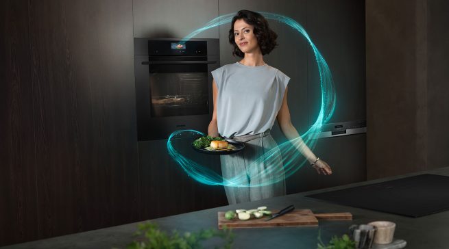 Mit einer neuen Cashback-Aktion für 73 extraKlasse Hausgeräte unterstützt Siemens Hausgeräte ab September 2026 den Fachhandel und bietet Käufern je nach Modell bis zu 100 Euro Rückvergütung.