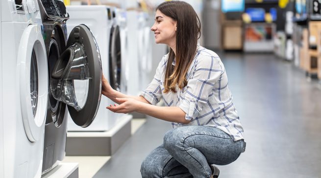 Die aktuelle NIQ-Studie zeigt für Deutschland eine hohe Kaufkraft, zugleich aber eine schwache Entwicklung des Nonfood-Handels und eine anhaltende Zurückhaltung bei nicht notwendigen Anschaffungen.