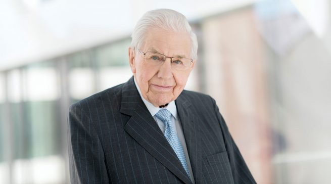 Dr. Peter Christian Zinkann leitete Miele über vier Jahrzehnte als geschäftsführender Gesellschafter und wirkte an zahlreichen technischen Entwicklungen mit. Foto: Miele