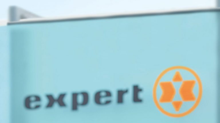 Expert verzeichnet Umsatzrückgang und setzt auf Digitalisierung und Multichannel-Handel