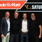 (v. l.) Carsten Schwecke, neuer Geschäftsführer, Torsten Ahlers, Geschäftsführer, Boris Prondzinski, Geschäftsführer, Michael Schuld, Executive Vice President und CMO von MediaMarktSaturn. Foto: MediaMarktSaturn