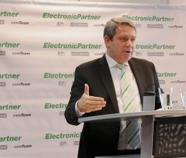„Wir werden die Marke EP: zu einen Synonym für qualitativen Fachhandel gestalten und machen. Der bisherige Erfolg gibt uns Recht. Ein klares Profil ist unverzichtbar für die Konsumenten von heute und auch von morgen.“, so EP:Vorstand Friedrich Sobol. EP-2016-02