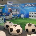 Weiße Ware im Fußball-Look. Euronics-2016-13