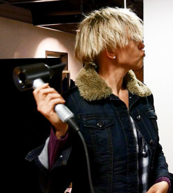 ... von hinten wie von vorne :-) :-)