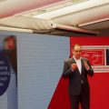 Friedemann Stöckle, GfK Global Director Major Domestic Appliances: „Je mehr Frauen einem Beruf nachgehen, desto mehr engagieren sich die Männer im Haushalt.“ Friedemann Stöckle, GfK Global Director Major Domestic Appliances: „Je mehr Frauen einem Beruf nachgehen, desto mehr engagieren sich die Männer im Haushalt.“