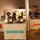 Sinnvolle Verknüpfung: Top-Vollautomaten und Premium-Spezialitätenkaffees. Sinnvolle Verknüpfung: Top-Vollautomaten und Premium-Spezialitätenkaffees.