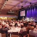 Abendveranstaltung mit Gastreferenten und Showeinlagen. Abendveranstaltung mit Gastreferenten und Showeinlagen.