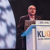 Franz Schnur, Geschäftsführer der telering Kooperation auf der Jahreshauptversammlung: „Mit Kliq.de sind wir digital für die Zukunft gut aufgestellt und bleiben trotzdem konsequent unserer Linie treu, die da lautet: „IQ-Commerce statt E-Commerce.“