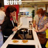 Während der „Trendscout-Zeit“ konnte man sich in aller Ruhe und voller Intensität über neue Technologien und Trends informieren. Bei Miele im Fokus: Das Thema „TempControl.“ Während der „Trendscout-Zeit“ konnte man sich in aller Ruhe und voller Intensität über neue Technologien und Trends informieren. Bei Miele im Fokus: Das Thema „TempControl.“