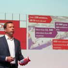 IFA-Direktor Jens Heithecker gab anlässlich der IFA Innovation Media Briefings den über 300 angereisten Journalisten erste Erfolgszahlen zur neuen Messe CE China – A Global IFA Event- bekannt. IFA-Direktor Jens Heithecker gab anlässlich der IFA Innovation Media Briefings den über 300 angereisten Journalisten erste Erfolgszahlen zur neuen Messe CE China – A Global IFA Event- bekannt.
