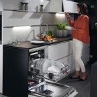 Bequemer, komfortabler, ergonomischer: Mit der Einführung der Mastery Range bringt die AEG ein neues Kocherlebnis auf den Markt. Bequemer, komfortabler, ergonomischer: Mit der Einführung der Mastery Range bringt die AEG ein neues Kocherlebnis auf den Markt.