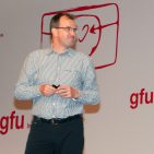 Heiko Neundörfer, Geschäftsführer HiFi Forum, ist sich sicher: „Nur Produkte, die den Anforderungen nach Plug & Play, nach intuitiver Bedienung und Wohnraumintegration entsprechen, werden erfolgreich sein.“ Heiko Neundörfer, Geschäftsführer HiFi Forum, ist sich sicher: „Nur Produkte, die den Anforderungen nach Plug & Play, nach intuitiver Bedienung und Wohnraumintegration entsprechen, werden erfolgreich sein.“