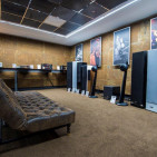Premium pur: Das Studio für High End HiFi-Anlagen. Premium pur: Das Studio für High End HiFi-Anlagen.