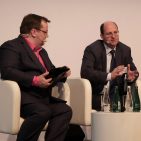 Was tut die EU in Sachen Digitalisierung? Insights dazu erhielten die Teilnehmer von Thomas Kramler, Head of Sector, Task Force Digital Single Market, European Commision aus Brüssel. Moderation Declan Curry. Was tut die EU in Sachen Digitalisierung? Insights dazu erhielten die Teilnehmer von Thomas Kramler, Head of Sector, Task Force Digital Single Market, European Commision aus Brüssel. Moderation Declan Curry.
