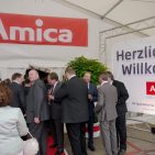Doppelter Anlass zum Feiern: 25 Jahre Amica in Deutschland und Einweihung des neuen Service Centers. Amica - Es darf gefeiert werden