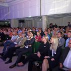 Gespannte Stille gepaart mit großer Neugierde lag über dem Neuheiten-Forum. DeLonghi Gespannt auf die Neuheiten
