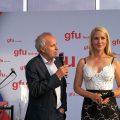Wünschten den Teilnehmern der IFA IMB eine entspannte, fröhliche gfu Media Night: Moderatorin Judith Rakers und gfu Aufsitzratsvorsitzender Hans-Joachim Kamp. Wünschten den Teilnehmern der IFA IMB eine entspannte, fröhliche gfu Media Night: Moderatorin Judith Rakers und gfu Aufsitzratsvorsitzender Hans-Joachim Kamp.