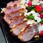 Krups Prep & Cook - Spargelsalat mit Erdbeeren und Entenbrust, S.37 Krups Prep & Cook - Spargelsalat mit Erdbeeren und Entenbrust, S.37