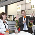 Landrat Dr. Jürgen Ludwig, selbst gebürtig aus Dinkelsbühl, überbrachte die Glückwünsche des Landkreises Ansbach. Rommelsbacher - Landrat