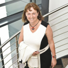 Zufrieden und stolz: Rommelsbacher Chefin Sigrid Klenk im neu gestalteten Bürotrakt. Rommelsbacher - Sigrid Klenk