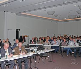 Richtungsweisende Impulse inspirierten die Teilnehmer des WIR-Treffens. WIR_2015 - 05