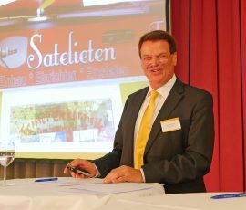 Hobbyfotograf Handke dokumentiert mit einem Schnappschuss das Spektrum unserer Branche. WIR_2015 - 07