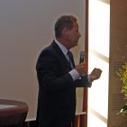 Wolfgang Hanses, Sinzig, moderierte die Neuwahl des Vorstandes Wolfgang Hanses, Sinzig, moderierte die Neuwahl des Vorstandes