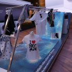 Mit ActiveOxygen von Bosch werden Wäschestücke auch bei niedrigen Waschtemperaturen perfekt und hygienisch sauber. ifa-2015-12