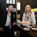 Kunde droht mit Geburtstag. Bei Carrera in Halle 9 war man gewappnet. ifa-2015-50